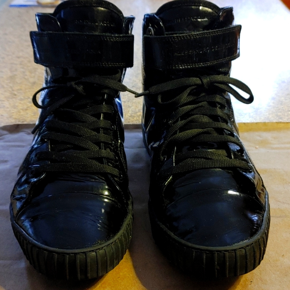 Authentic ALESSANDRO DELL ACQUA SNEAKERS